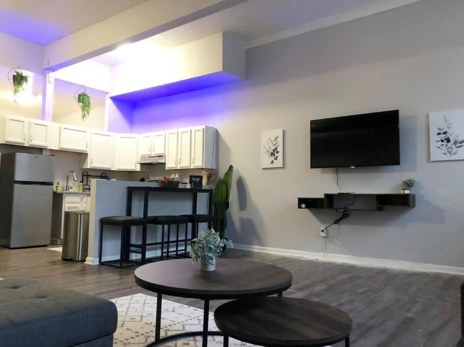 Downtown Cleveland -Modern First Floor Unit Apartment Exterior photo